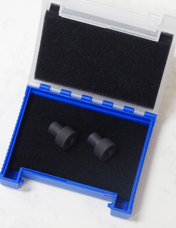 50 high-purity large volume crucibles in rugged protective case